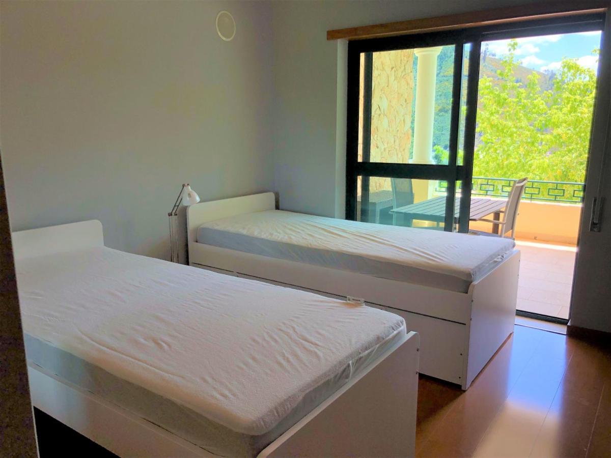 Faraway Lake Apartment Ferreira do Zezere Luaran gambar
